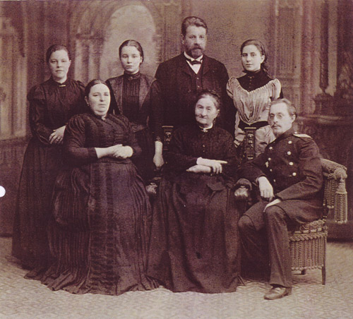 S. M. Prokudin-Gorsky with Lavrov family
